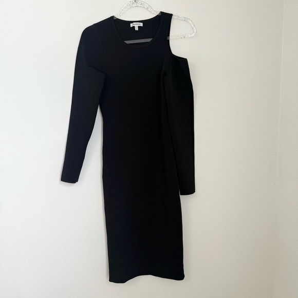 Good American Cold One Shoulder Dress Long Sleeve Ribbed Detail Black Size 3 L - Picture 2 of 7